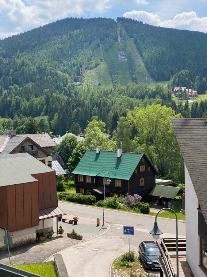 Luxusni Apartman U Sjezdovek S Garazi Harrachov Exterior foto